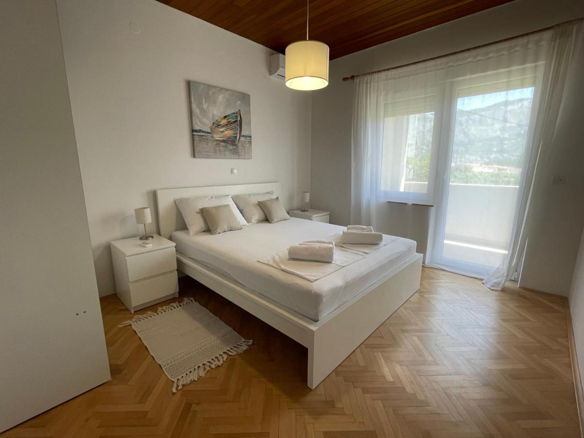 Apartment Ribicic โอมิช ภายนอก รูปภาพ