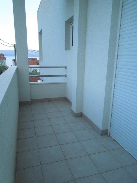 Apartment Ribicic โอมิช ภายนอก รูปภาพ